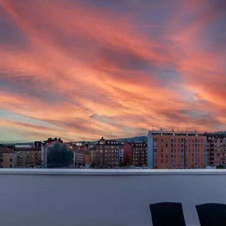 Astures Viviendas Turisticas Lejlighed Oviedo