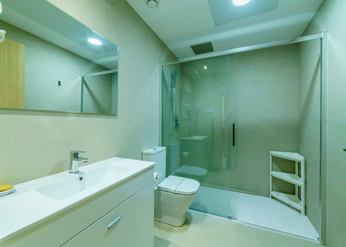 Astures Viviendas Turisticas اوفيدو